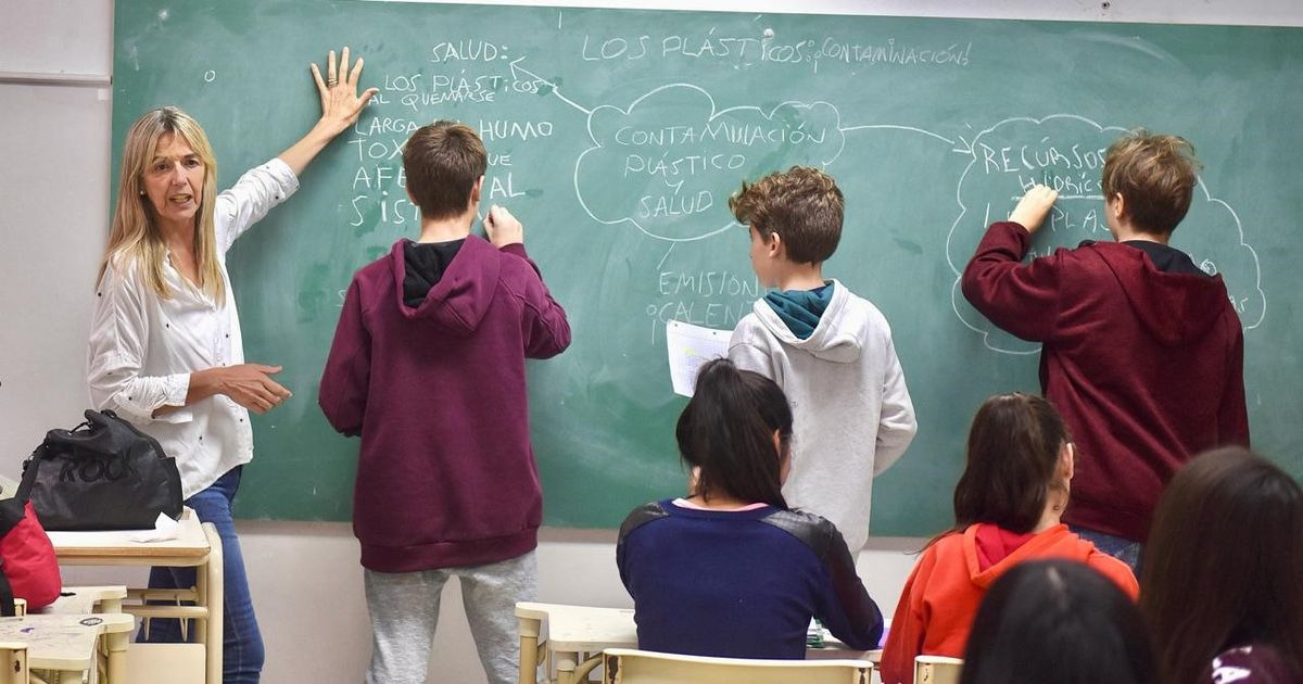 Formación Académica y Técnica
